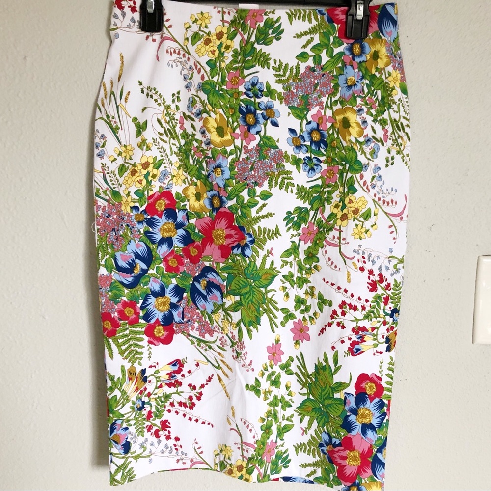 Linda Matthews Floral Pencil Skirt